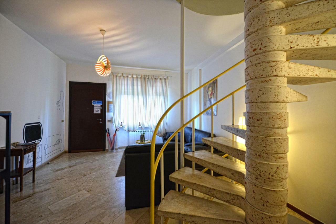 Aback Policlinico Hotel Bari Exterior photo